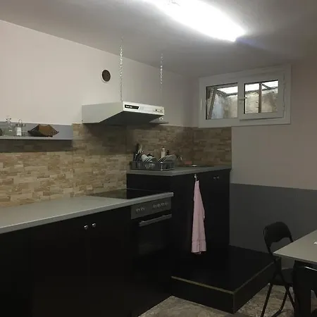 Trap Apartment